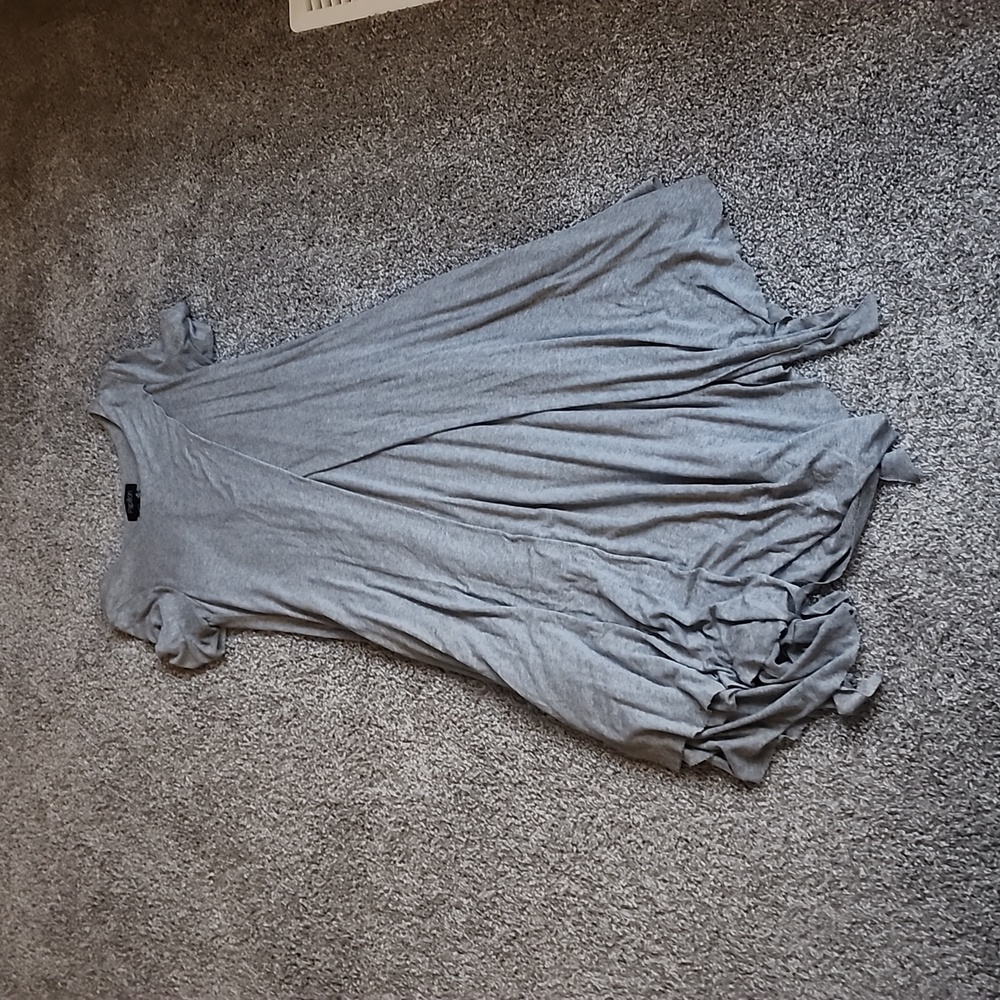 Papillon sixe XS gray dress